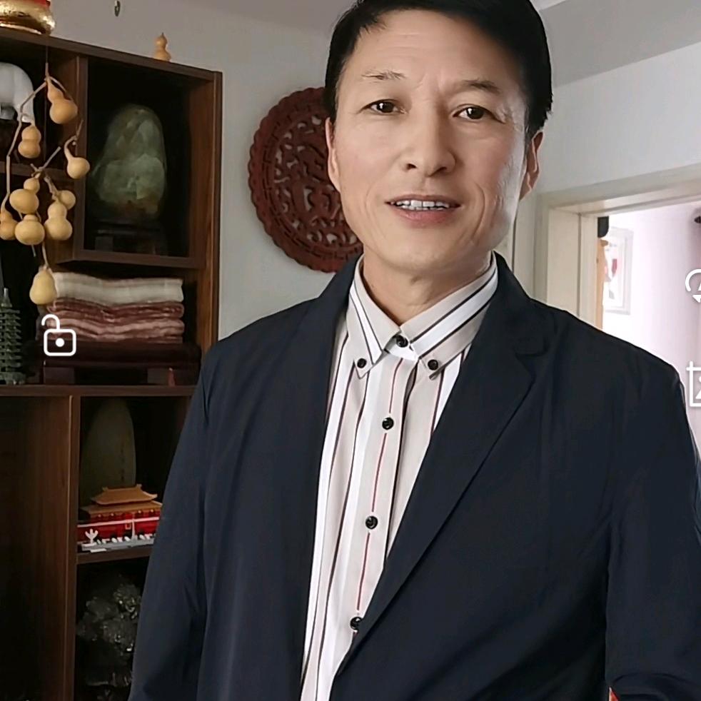 老吴（六七年羊）
