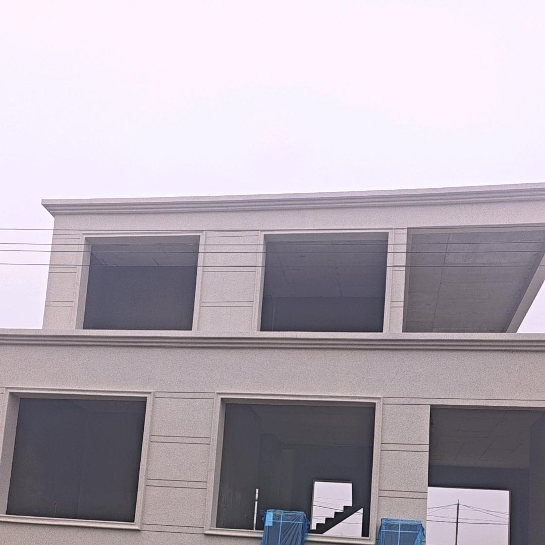 立朋土建