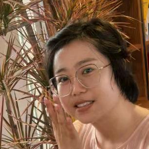 依依美人团齐燕飞