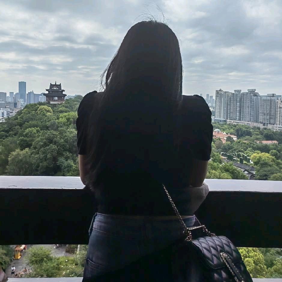 小月亮的光