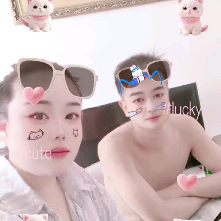 小英英