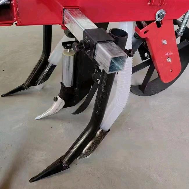 李姐，电动播种施肥锄草一体机