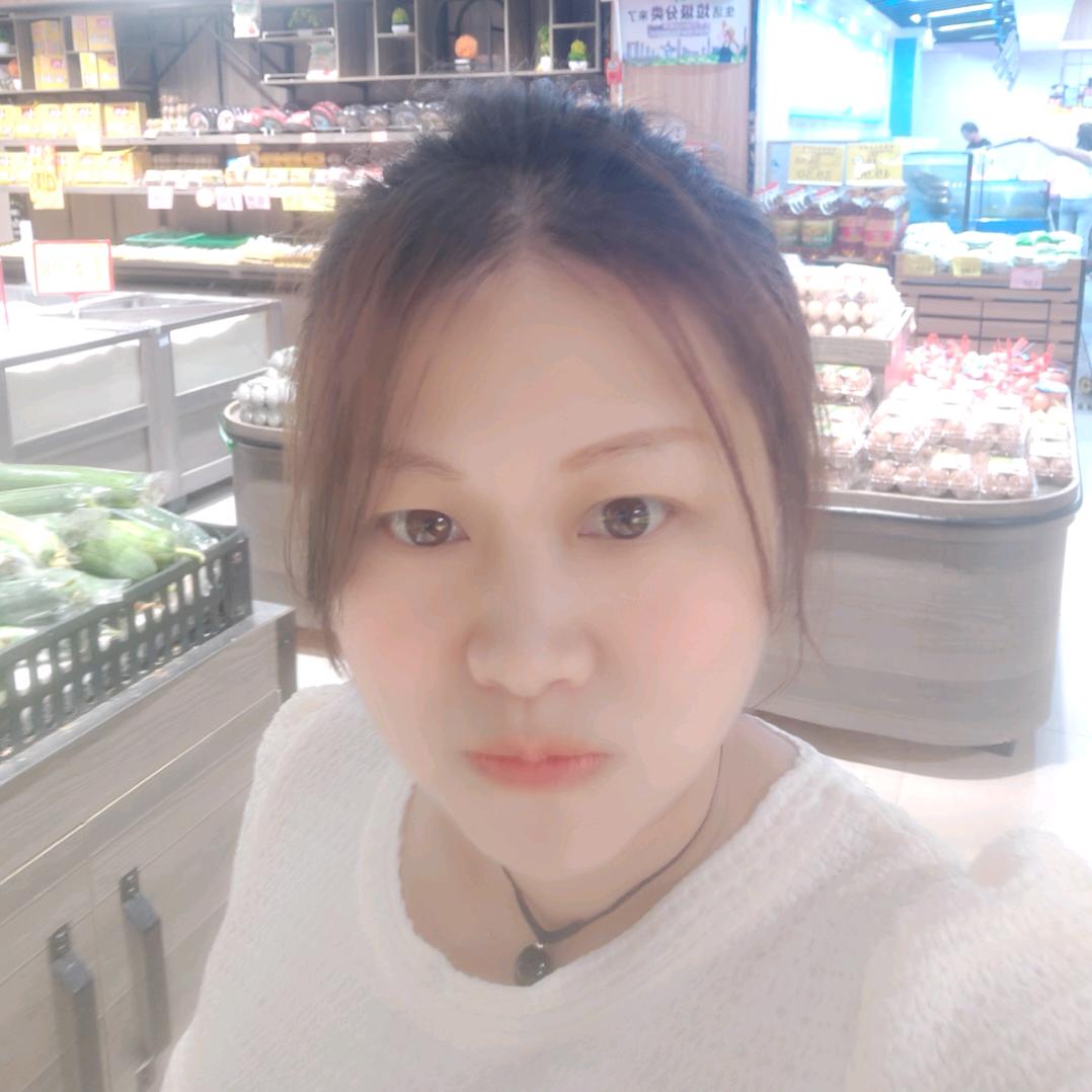 @连芳