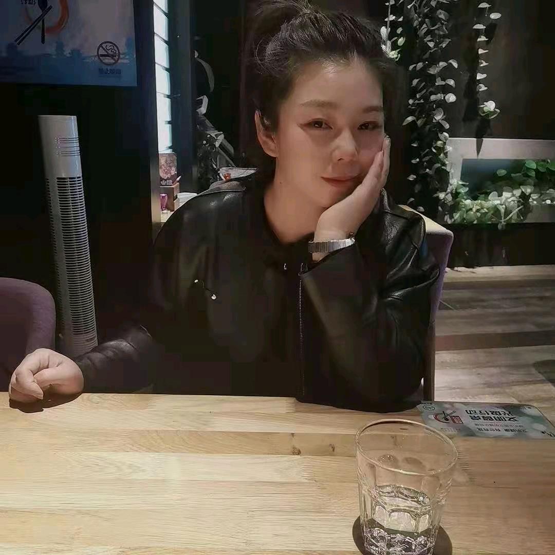 侽仕线上获客讲师-万总