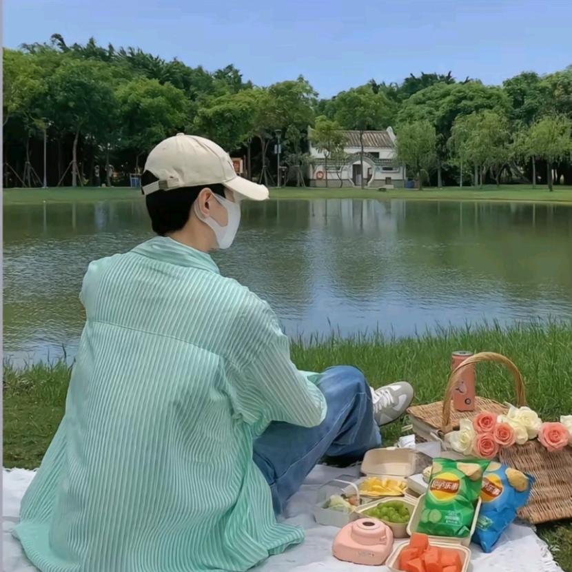 快乐星期八💑
