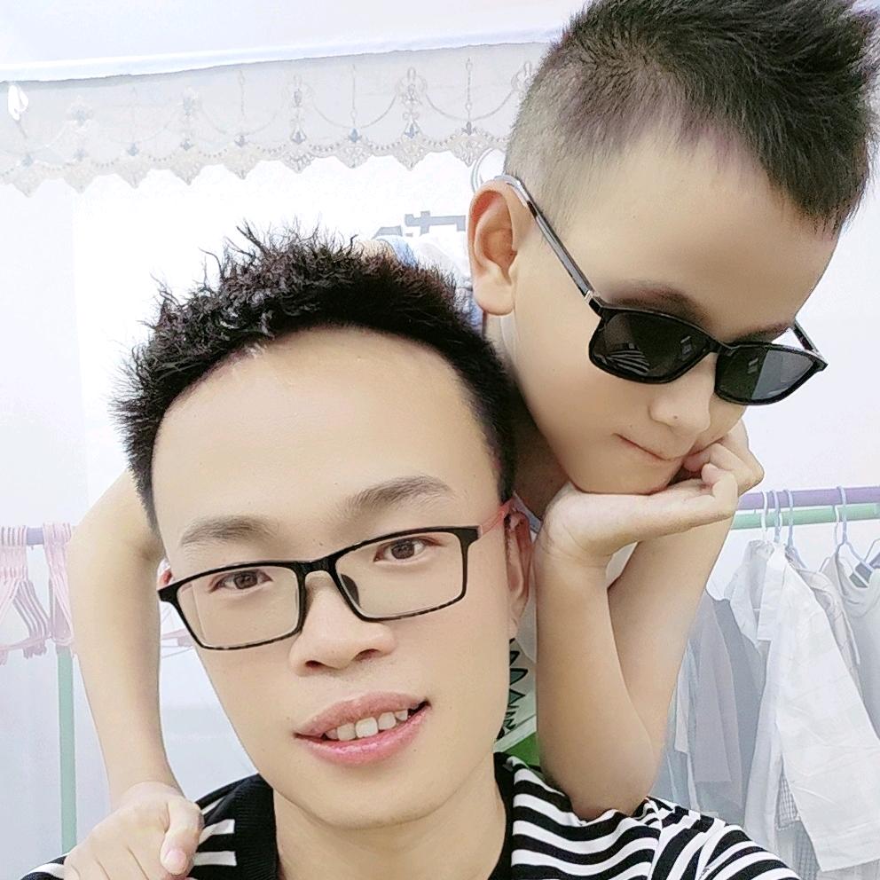 卿卿子衿（小刚）