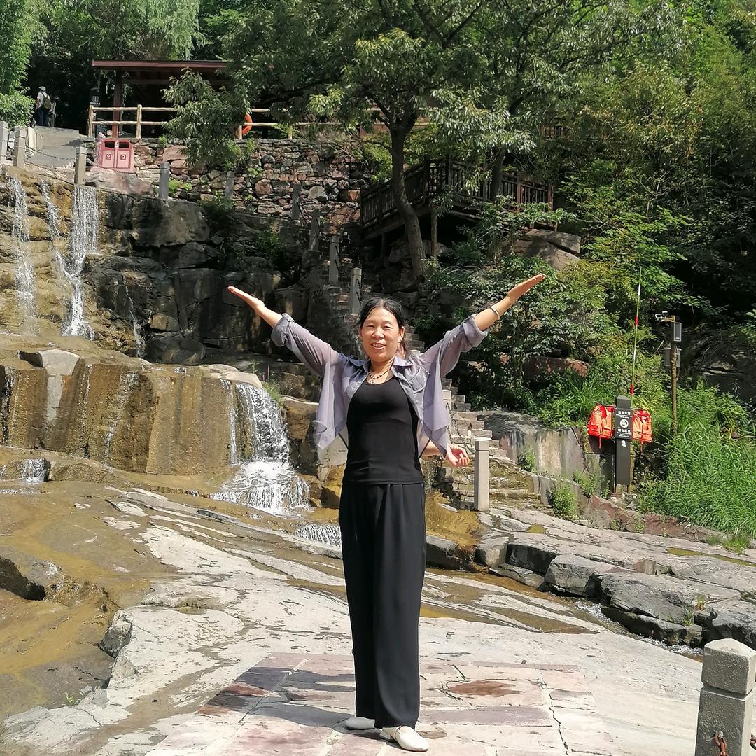 开❤️一😀永莉（拒私聊）