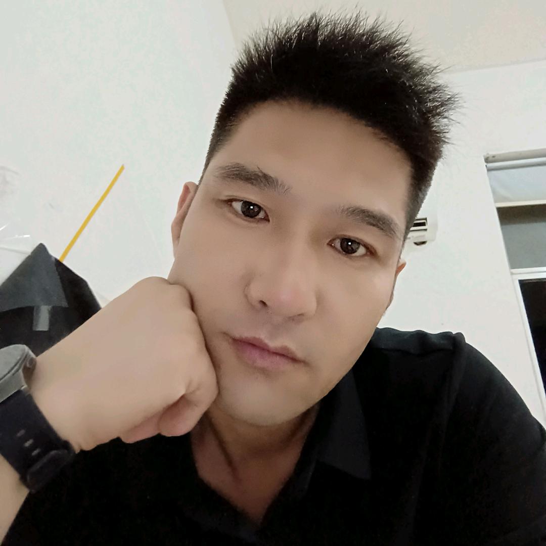 擦肩而过