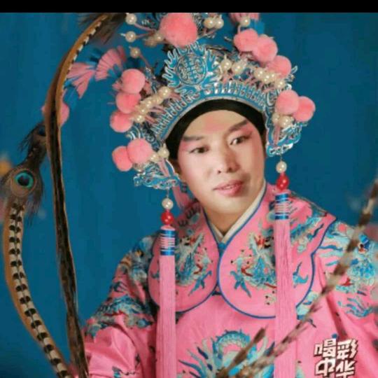 老宋爱唱戏