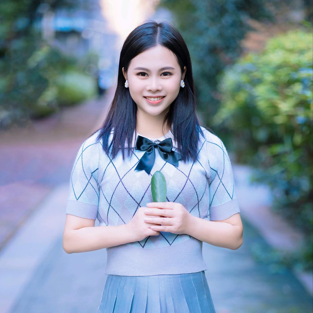 燕浴悦耳采耳创始人