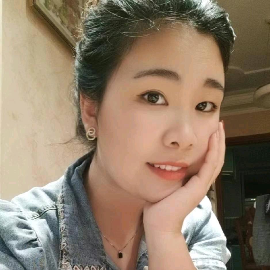 灰太狼有个蓝颜叫光头强