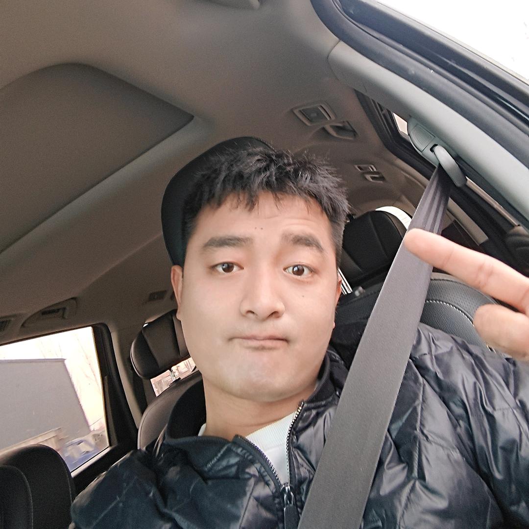 大名宣和小黑哥