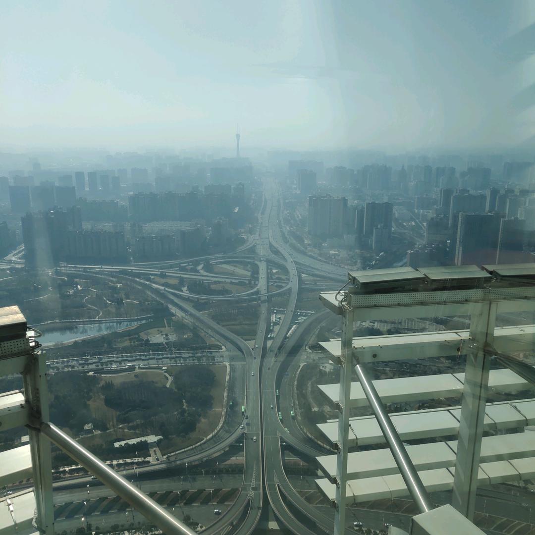 邮邮女装工厂店