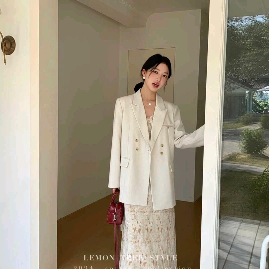唯依服装