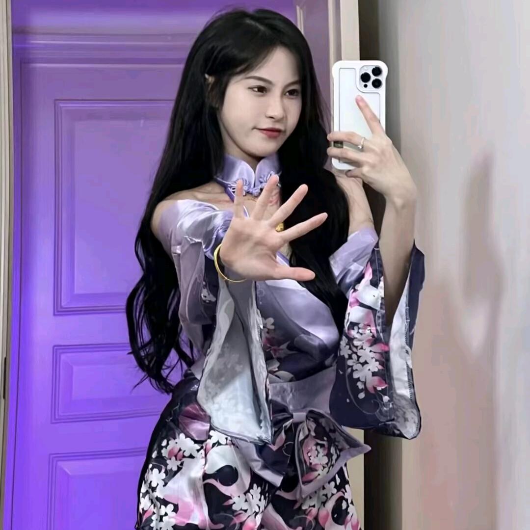 等我熬过了这段时间，谁给的糖我都不要了。