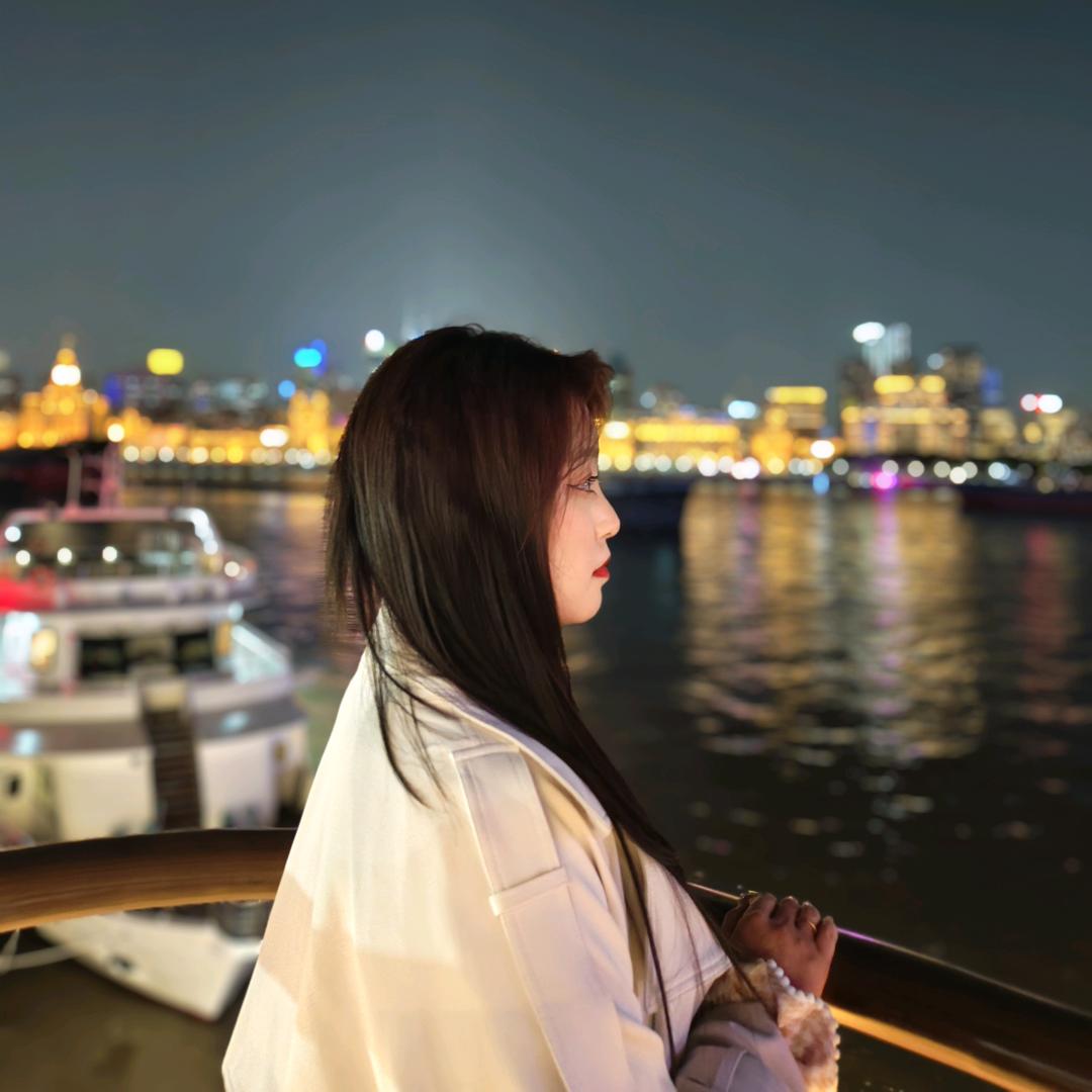 A红人馆多多