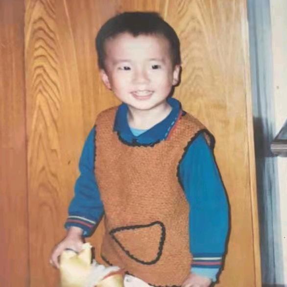 不吃胸口朥的啊涛