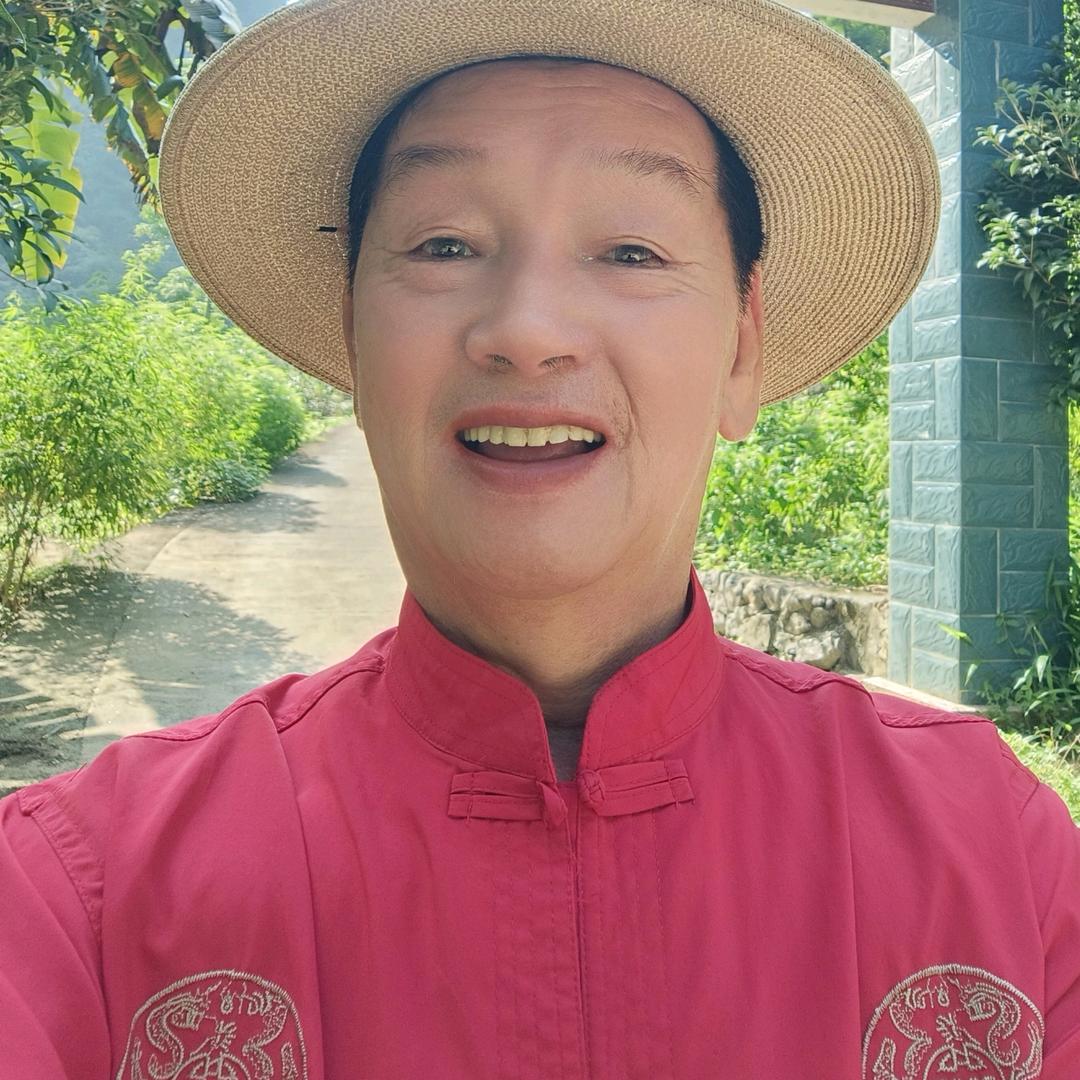 看破红尘（wu）
