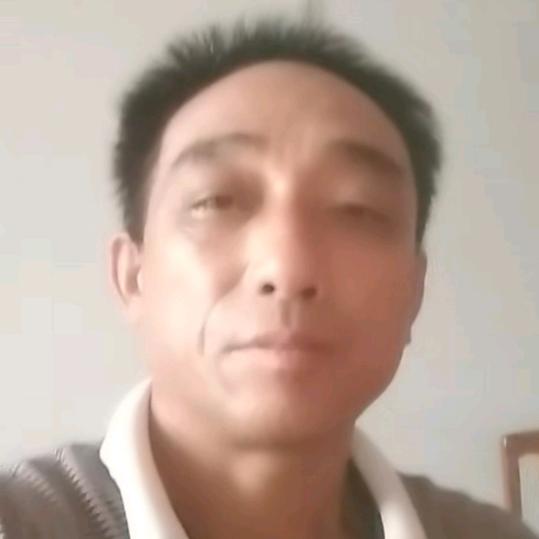 华