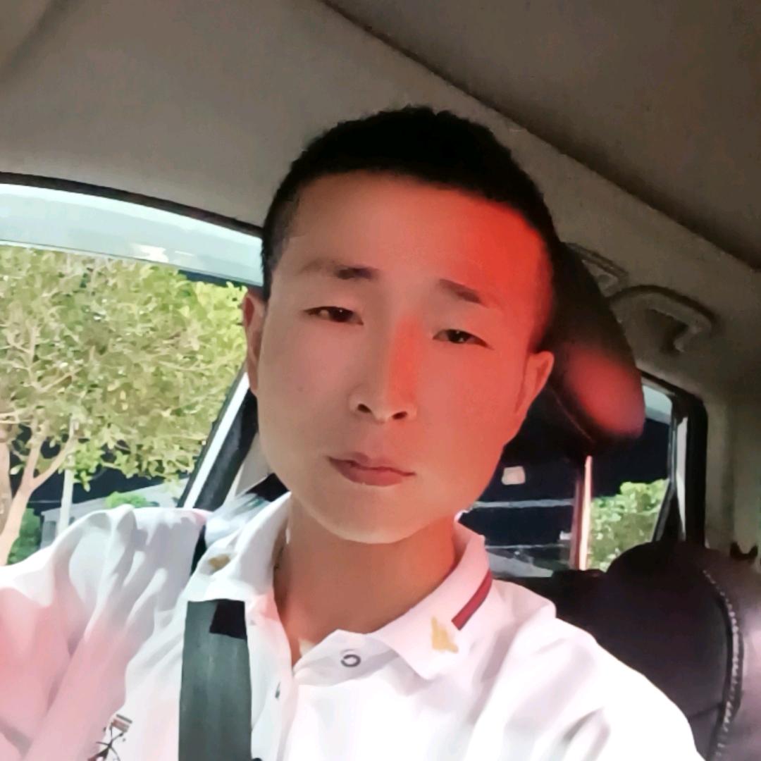 小钟外号3叶，7座_55座车，长期服务！