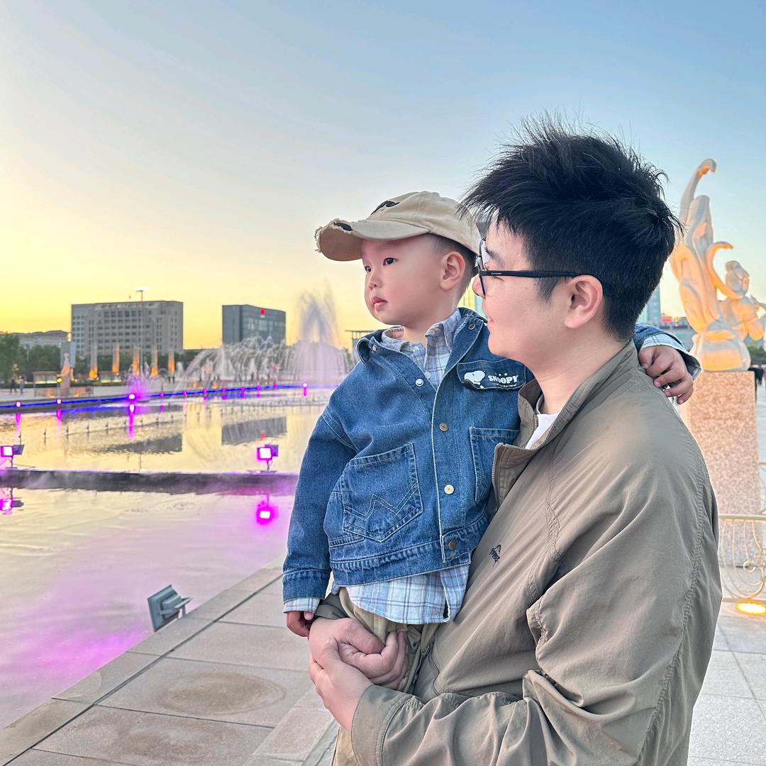 🌈超级奶爸大H🍼