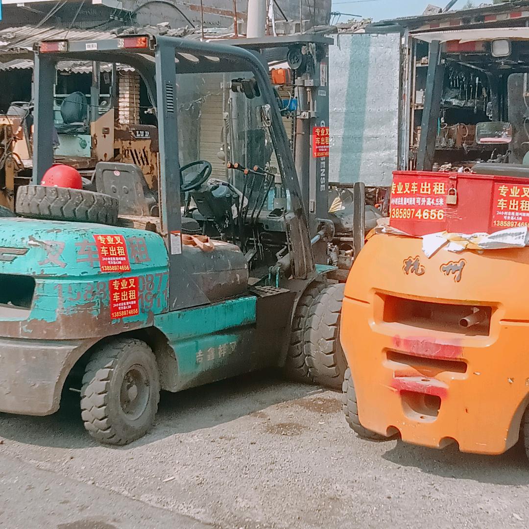 @附近叉车出租小张