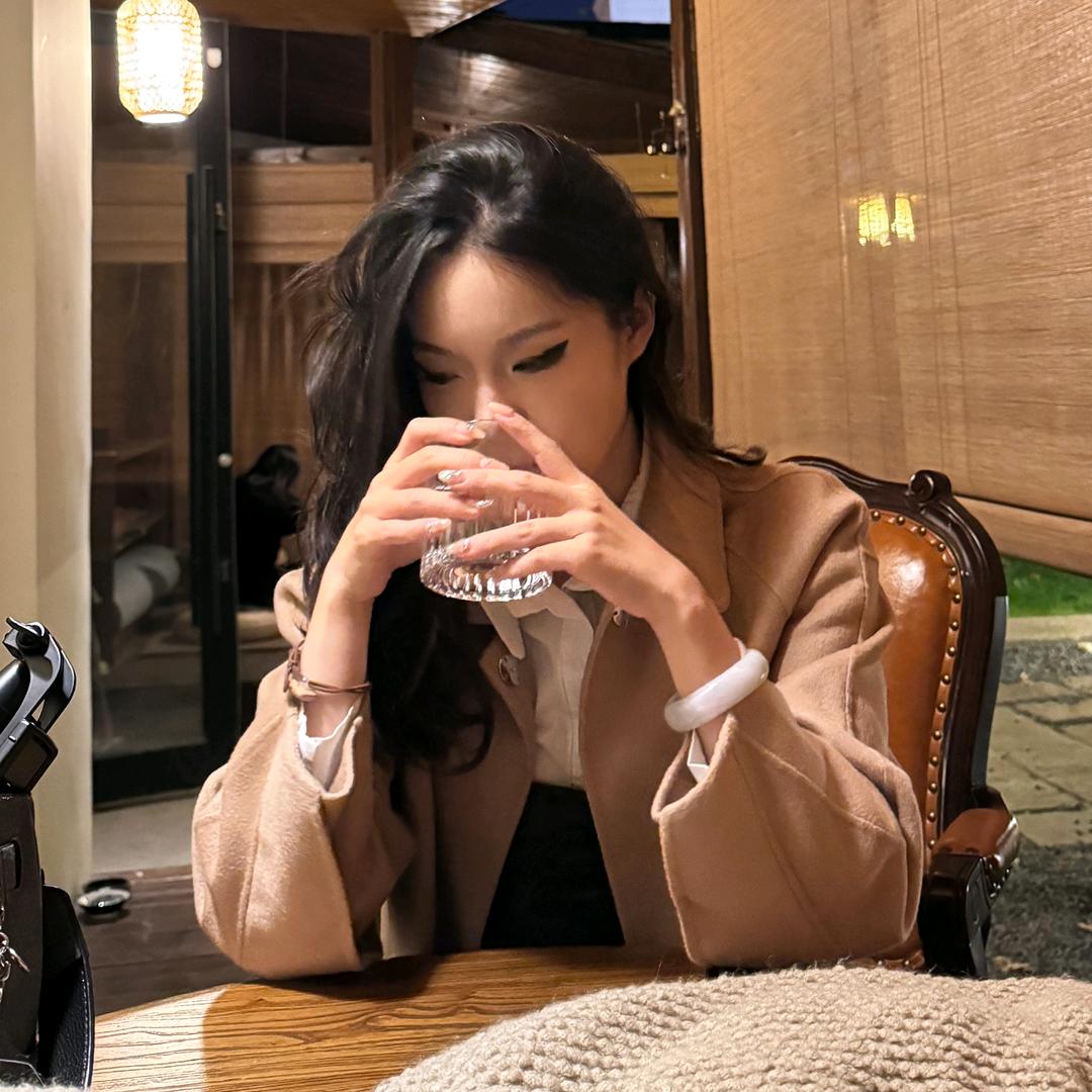 我主阿雯_