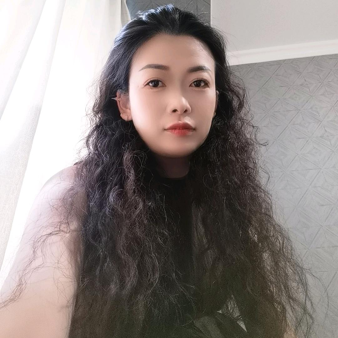 小舅妈（丹丹家小舅妈）