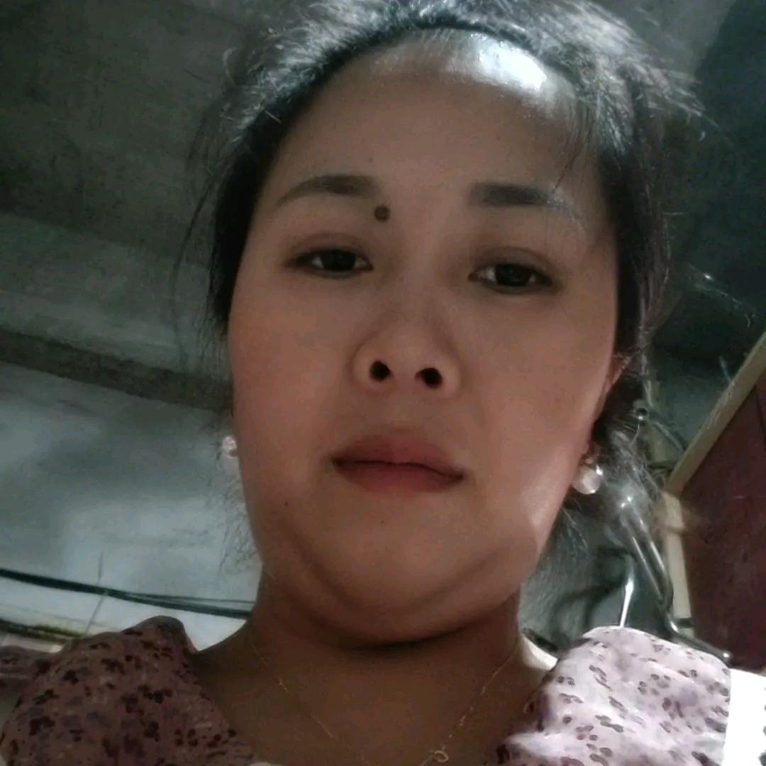 周金艳
