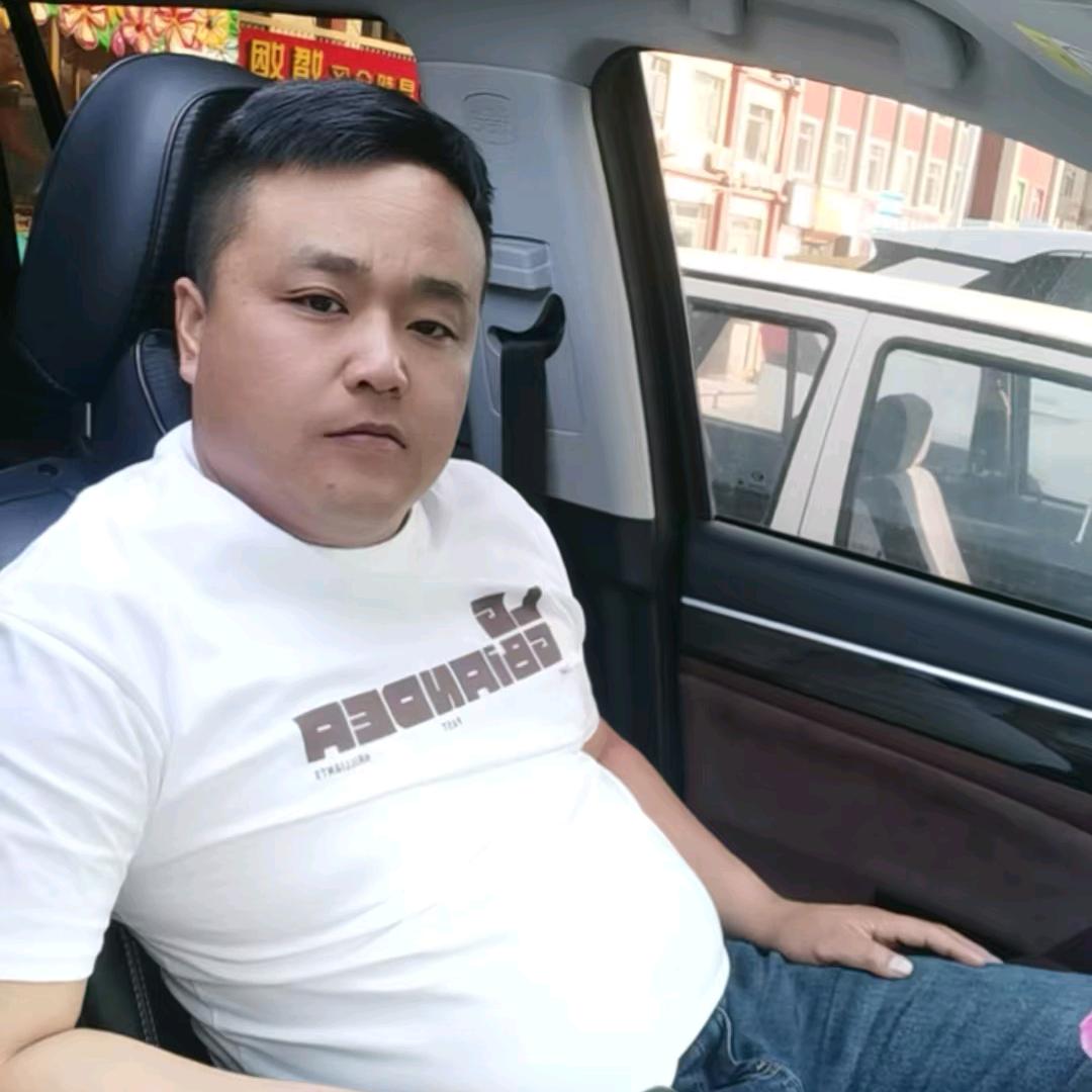 李强