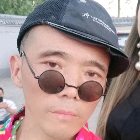 阿伦四哥