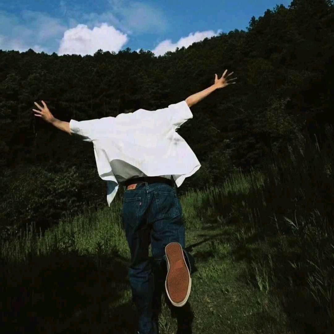 落日超人栖