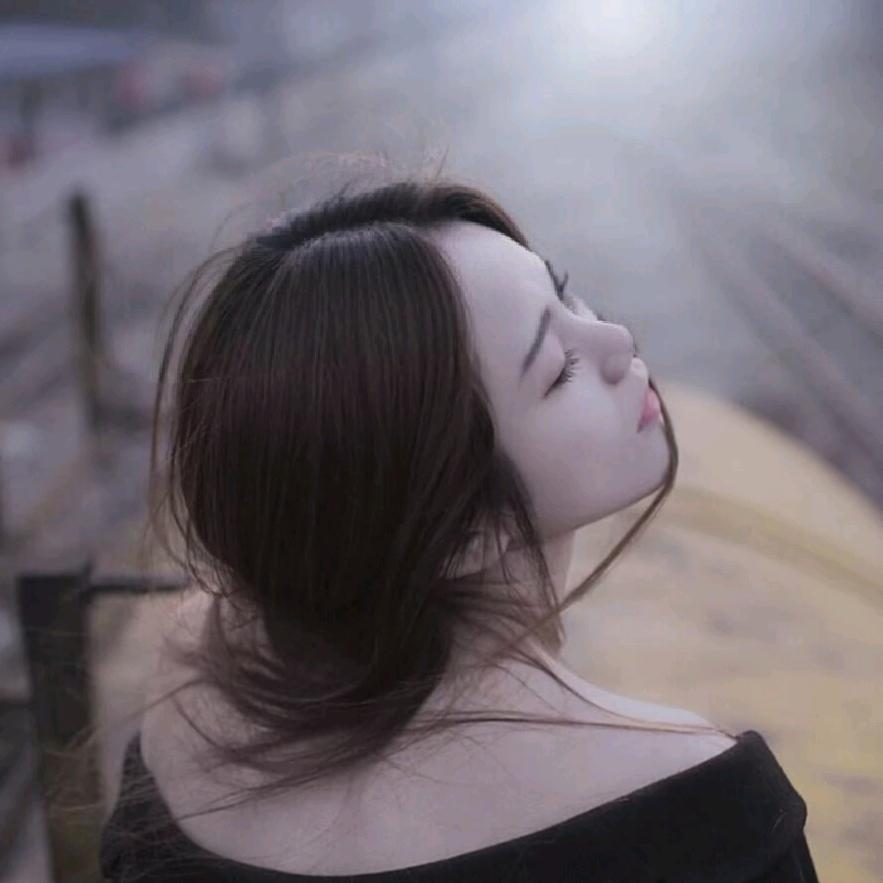 ོྂཾ࿆烈酒敬余生