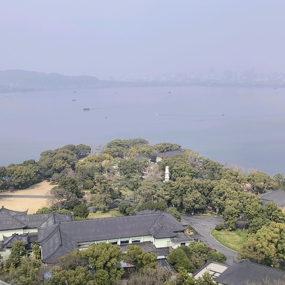 黄胶泥