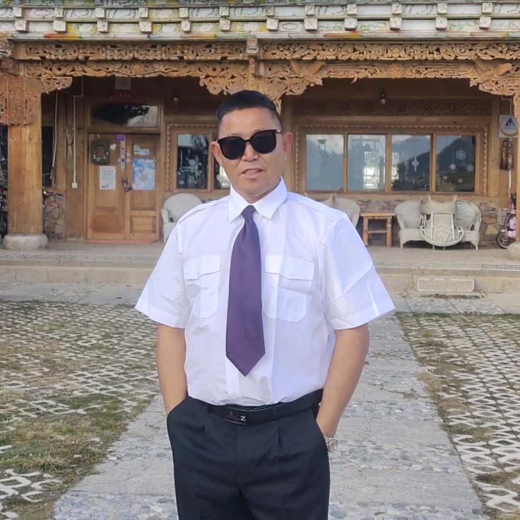 👍香格里拉开心尼尼🙏，（大号）