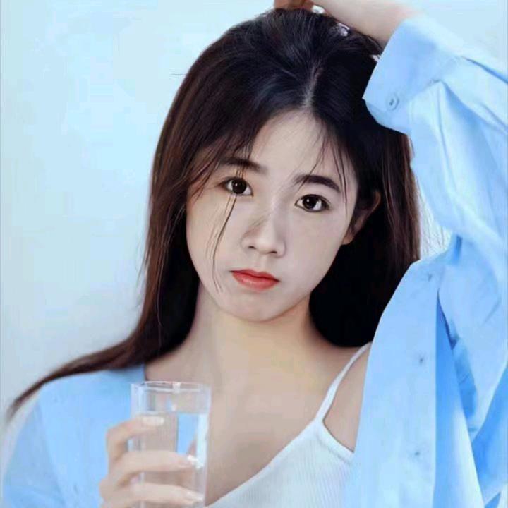千千秀