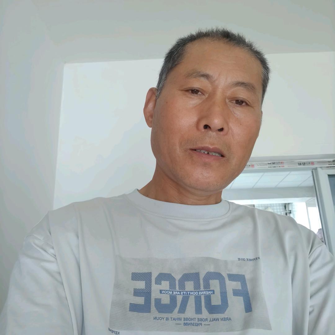 🙎‍♀️🩷心👭☘️愿🌹🌸