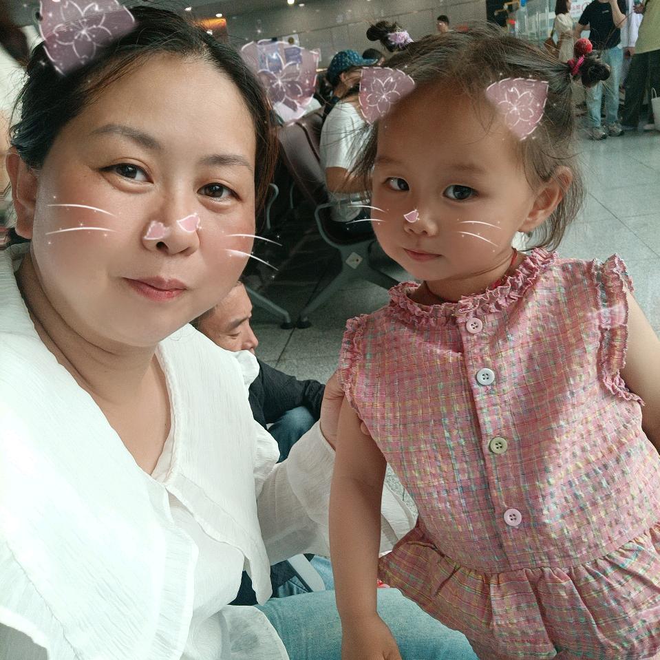 ~@跑外卖的大姐~@