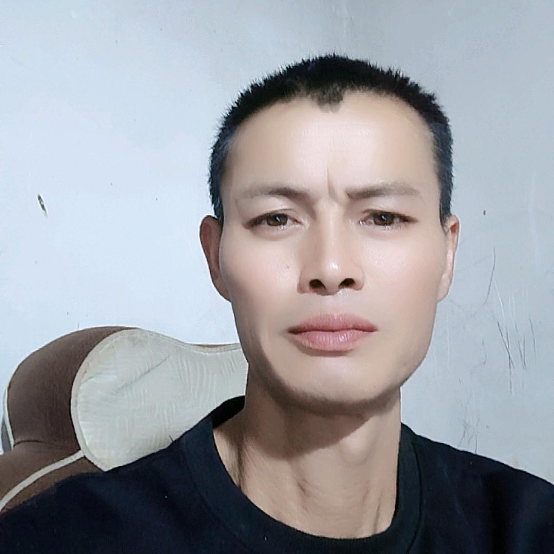 有缘相爱。