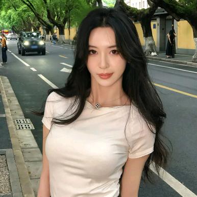 菠萝宝宝Yuna精选穿搭