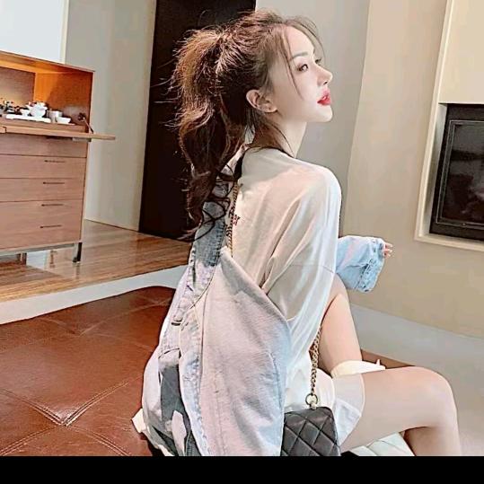 黄加蓝lora   每日穿搭