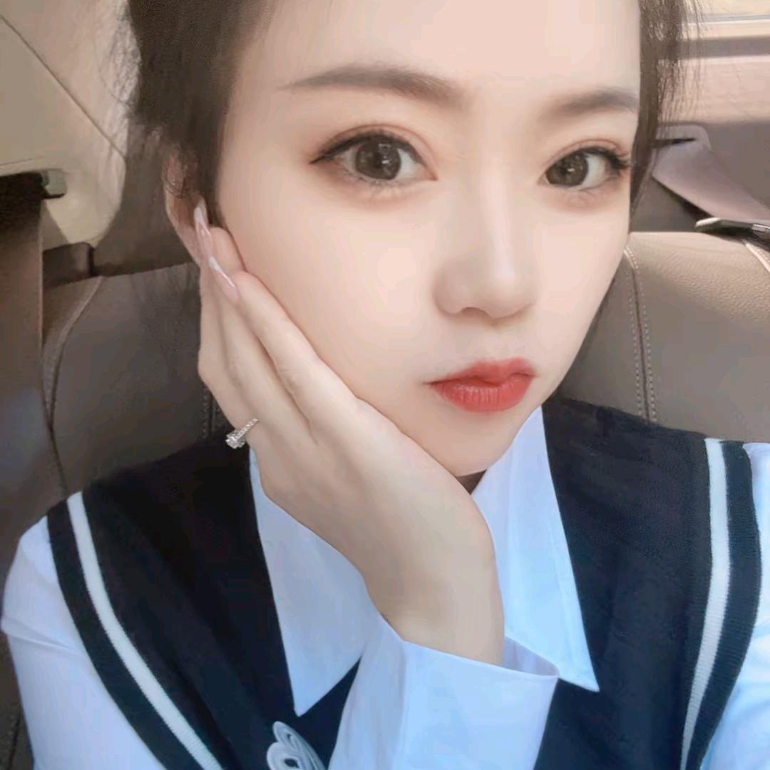 双九嘉美甲美睫化妆品