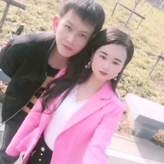 可盐可甜小仙女