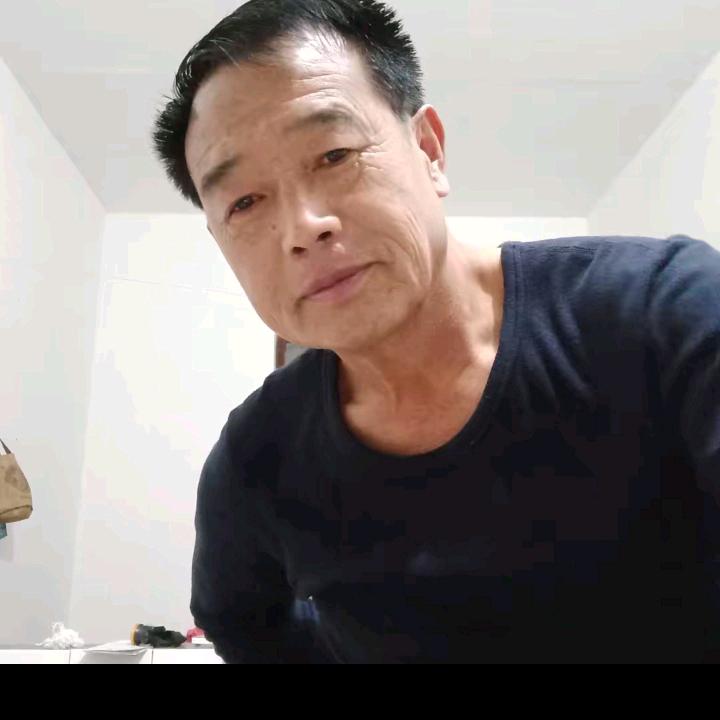 “二师兄”的保姆