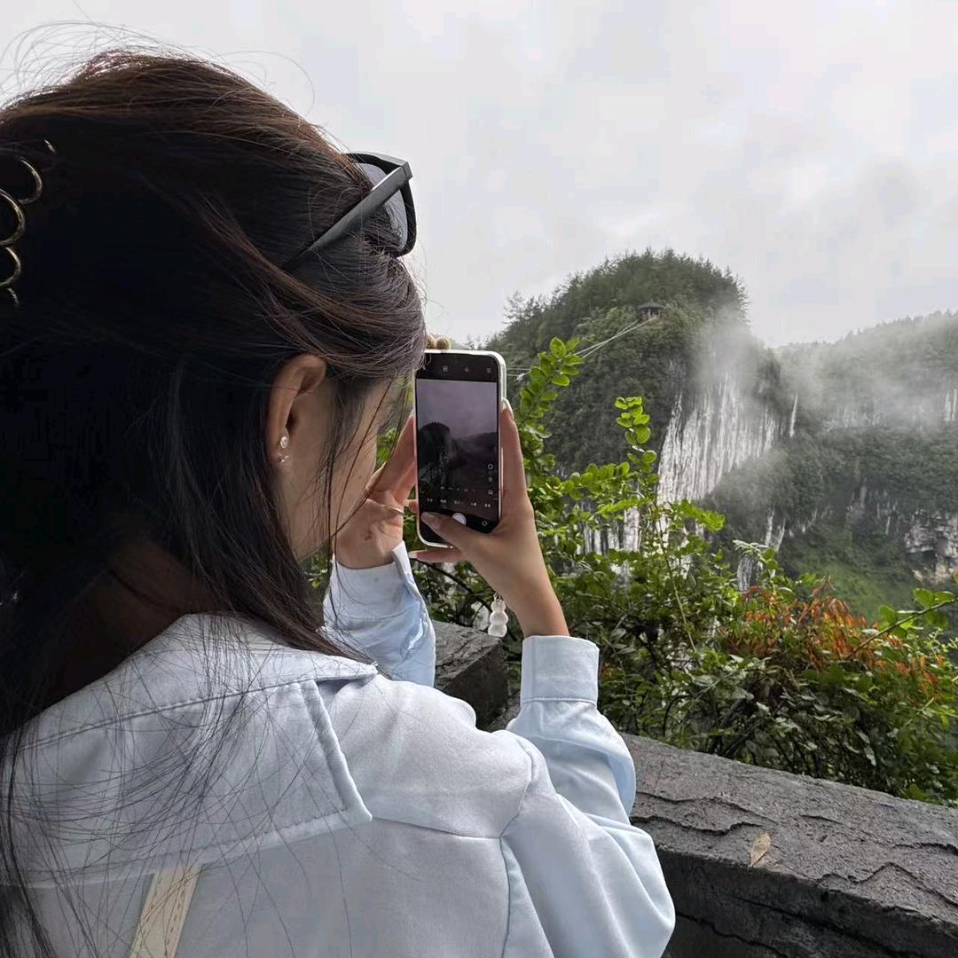 娜娜睡不醒
