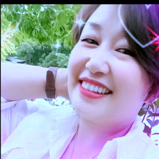 🌈完美姐🎤单身🌹（中午12点39分