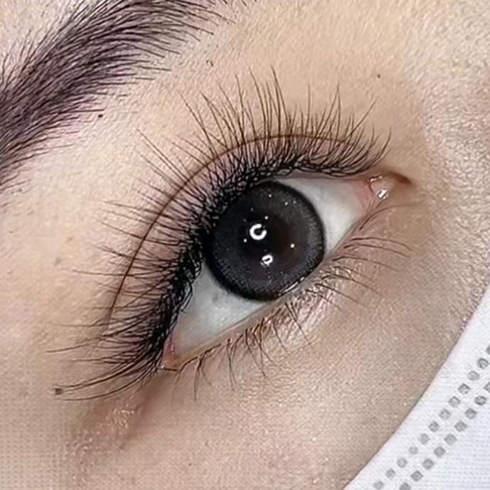 禾青美睫美甲店