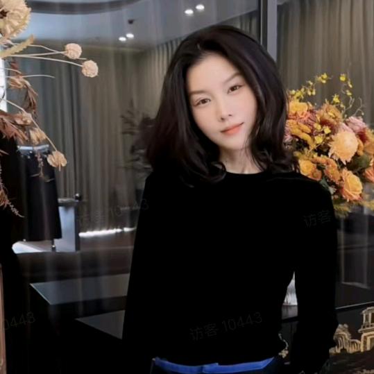 悦悦服装设计-穿搭优选