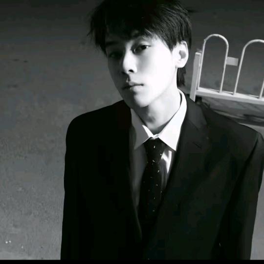 小y