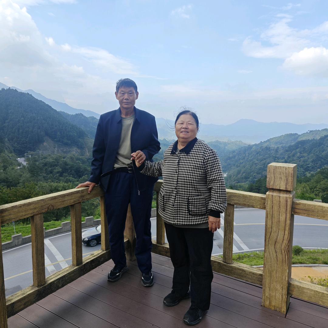 你好，谢谢\